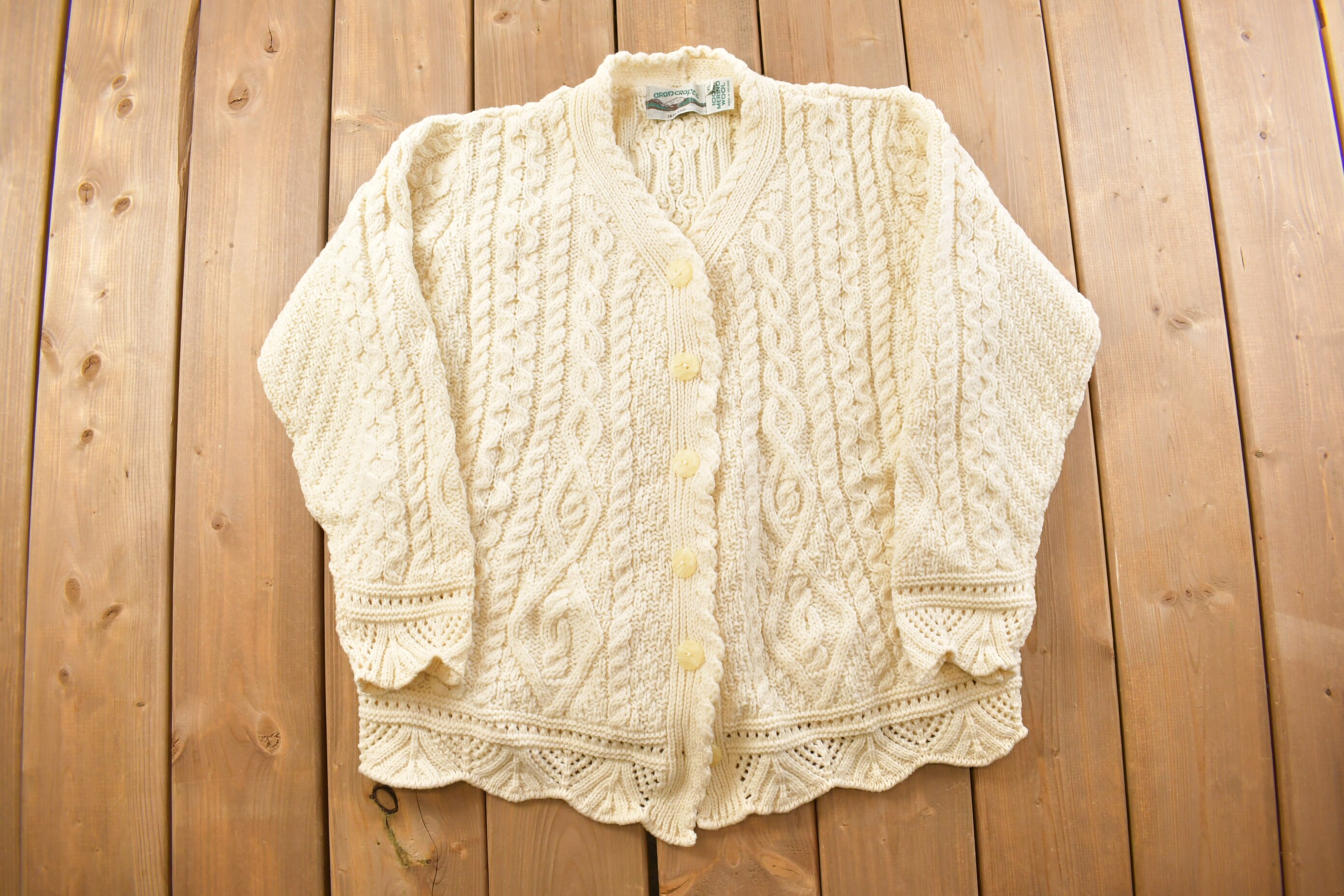 Vintage 1980s Aran Crafts 100% Wool 3D Cable Knit Cardigan Sweater 