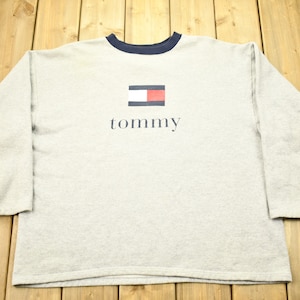 Vintage Tommy Hilfiger Crest Logo Crewneck Sweatshirt 90s Hip Hop