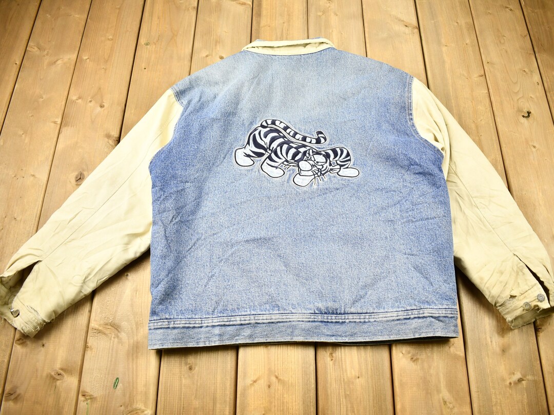 ジャケット・アウター 90s DS CAB CLOTHING tigerstripe jacket Tigger Disney Store vintage kids Letterman bomber varsity