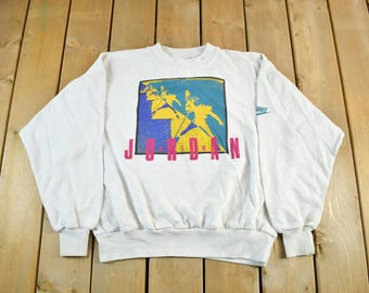 Sudadera vintage de los años 90 Nike Michael Jordan con cuello redondo para hombre, talla L / Sudadera de baloncesto de los 90 / Hecha en EE. UU. / Gráfico abstracto original / Etiqueta gris