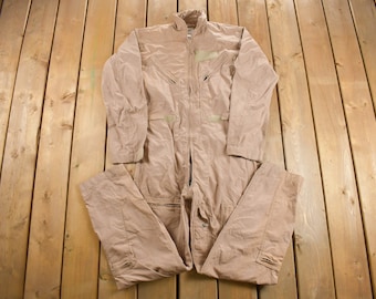 Vintage 1990s  Military Flyer Coverall Jumpsuit Size 36L / Vintage Coveralls / Militaria / Distressed Coveralls / Beige / CWU-27P