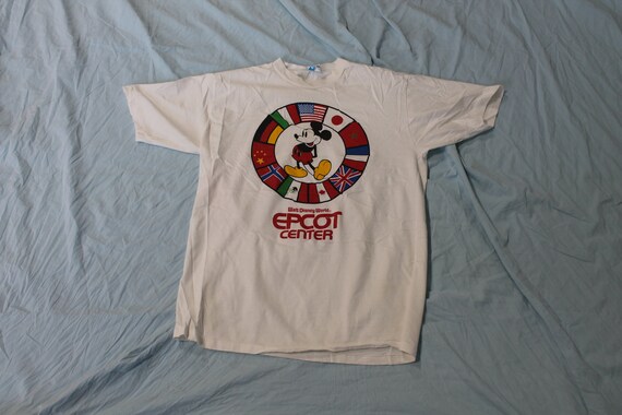 Vintage Disney / 1980s T-Shirt / Cartoon Mickey Mo