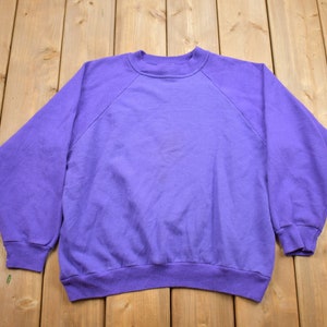 Vintage 1980s Blank Raglan Crewneck Sweatshirt / Made in USA / 80s Crewneck / Basics / Athleisure / Streetwear / Blank Vintage Essentials