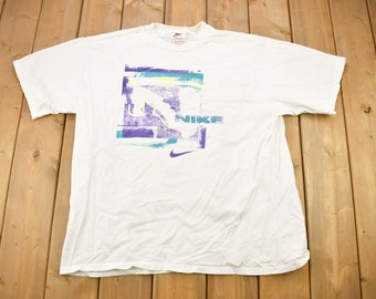 Vintage 1990s Nike Graphic T-Shirt / 90s Nike / Vintage Streetwear / Graphic T Shirt / Vintage Nike / Made In USA