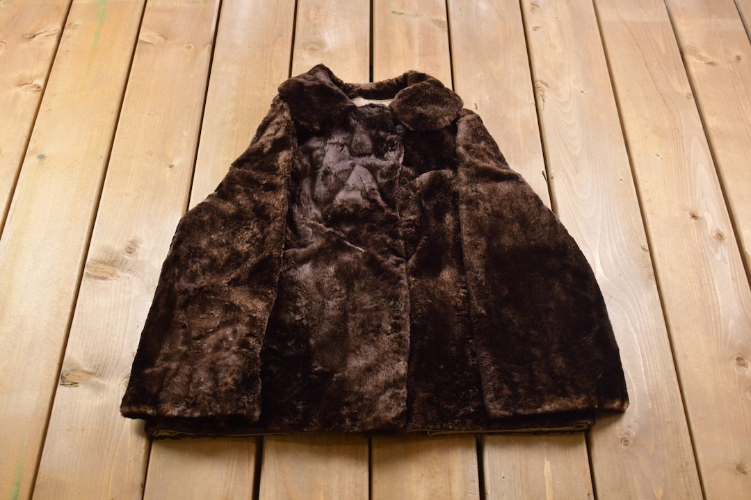 Vintage 1970's the Halle Bros Brown Sheared Beaver Fur Coat