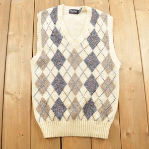 Vintage 1990s Par Four Sportswear V-Neck Sweater Vest / Vintage 90s V-Neck / Knit Vest / Blank Sweatshirt / Basic Vest / Vintage Par Four