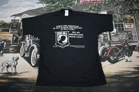 Vintage T-Shirt / POW MIA Graphic / Prisoner Of Wa