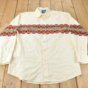 Vintage 1990s Wrangler Western Shirts Aztec Pattern South Western Style Button Up Rodeo Shirt