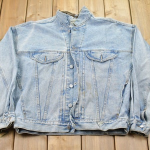 Vintage 1990s Guess Jeans Denim Jean Jacket / Vintage Denim / Streetwear / Vintage Fall Outerwear / Fall Jacket / Guess denim
