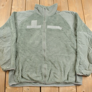 Vintage 1990s US Military Cold Weather Fleece Sweater / US Army / Gen III / Army Jacket / Polartec / Deep Pile Fleece / Size Large Regular