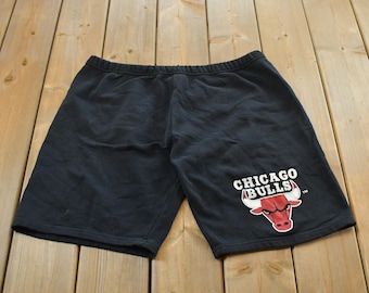 Vintage 1990s Chicago Bulls Sweat Shorts Men's XL / Made in USA / 90s Shorts / Streetwear Fashion /  Rare Vintage / Michael Jordan