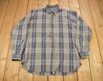 Vintage 1970s Pendleton Plaid Button Up Shirt / 100% Virgin Wool / Distressed / Outdoorsman / Casual Wear / Made In USA / Flannel