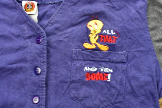 Vintage 2001 Tweety Bird Embroidered Button Up T-… - image 3