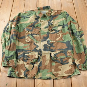 Vintage 1990s US Military Woodland Camo Button Up Combat Jacket Size Medium Regular
