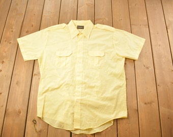 Vintage 1990s Wickfield Basic Button Up Shirt / 1990s Button Up / Vintage Flannel / Basic Button Up / Essentials
