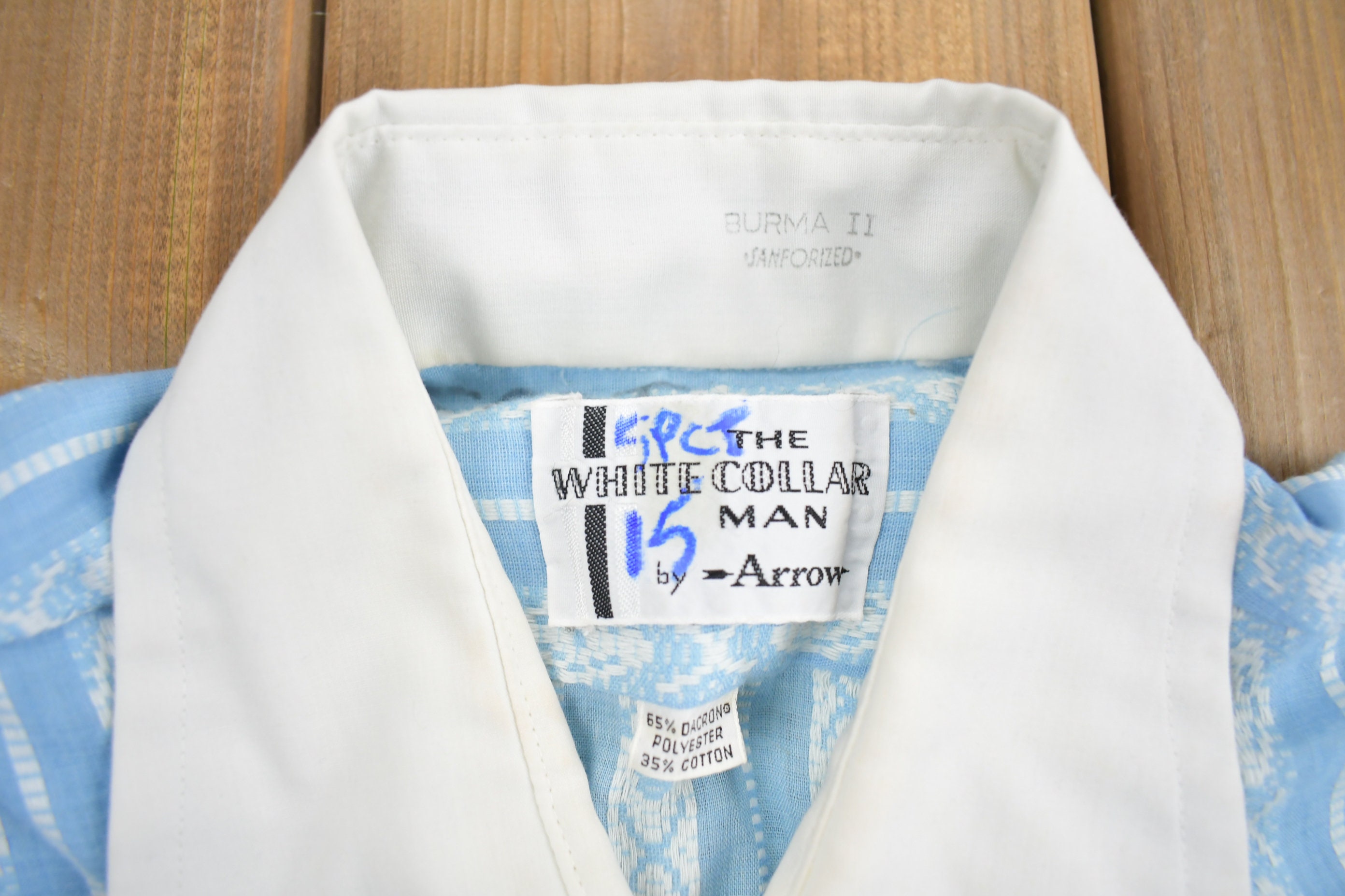 Vintage 1970s the White Collar Man Dress Shirt by Arrow