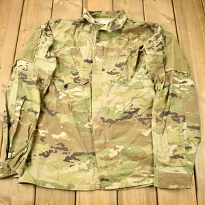 Vintage 2001 U.S. Army Military Camouflage Combat Jacket / Johnson / Vintage Army / Streetwear / Cargo Jacket / Army Jacket / Miliaria