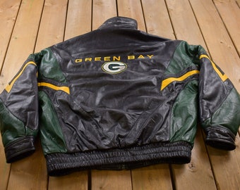 Vintage 1990s Green Bay Packers Pro Player NFL Leather Varsity Jacket /  Fall Outerwear / Leather Coat / 90s Outerwear / Streetwear Fashion
