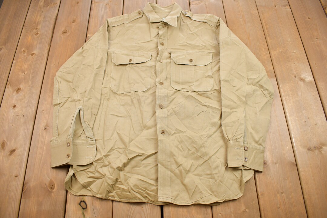 Vintage 1980s US Army Military Air Force Jacket / Button up