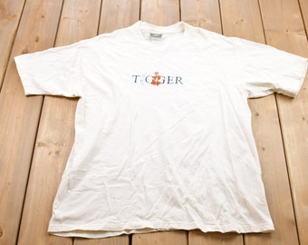 Vintage 1990s Tigger Embroidered Graphic T-Shirt / Graphic / 80s / 90s / Streetwear / Retro Style / Vintage Tigger / 90s Tigger