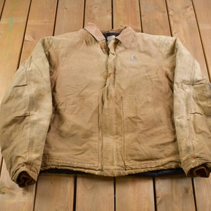 Vintage 1990s Carhartt Traditional Jacket / Workwear / Streetwear / Quilt Lined Jacket / Distressed Carhartt
