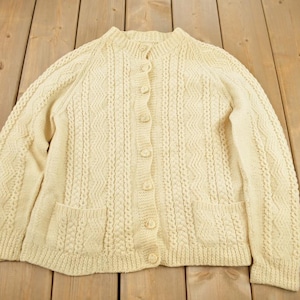 Vintage 1980s 100% Wool Cable Knit Cardigan Sweater / Vintage Cable Knit / Button Up / Vintage Knit / Winter Sweatshirt