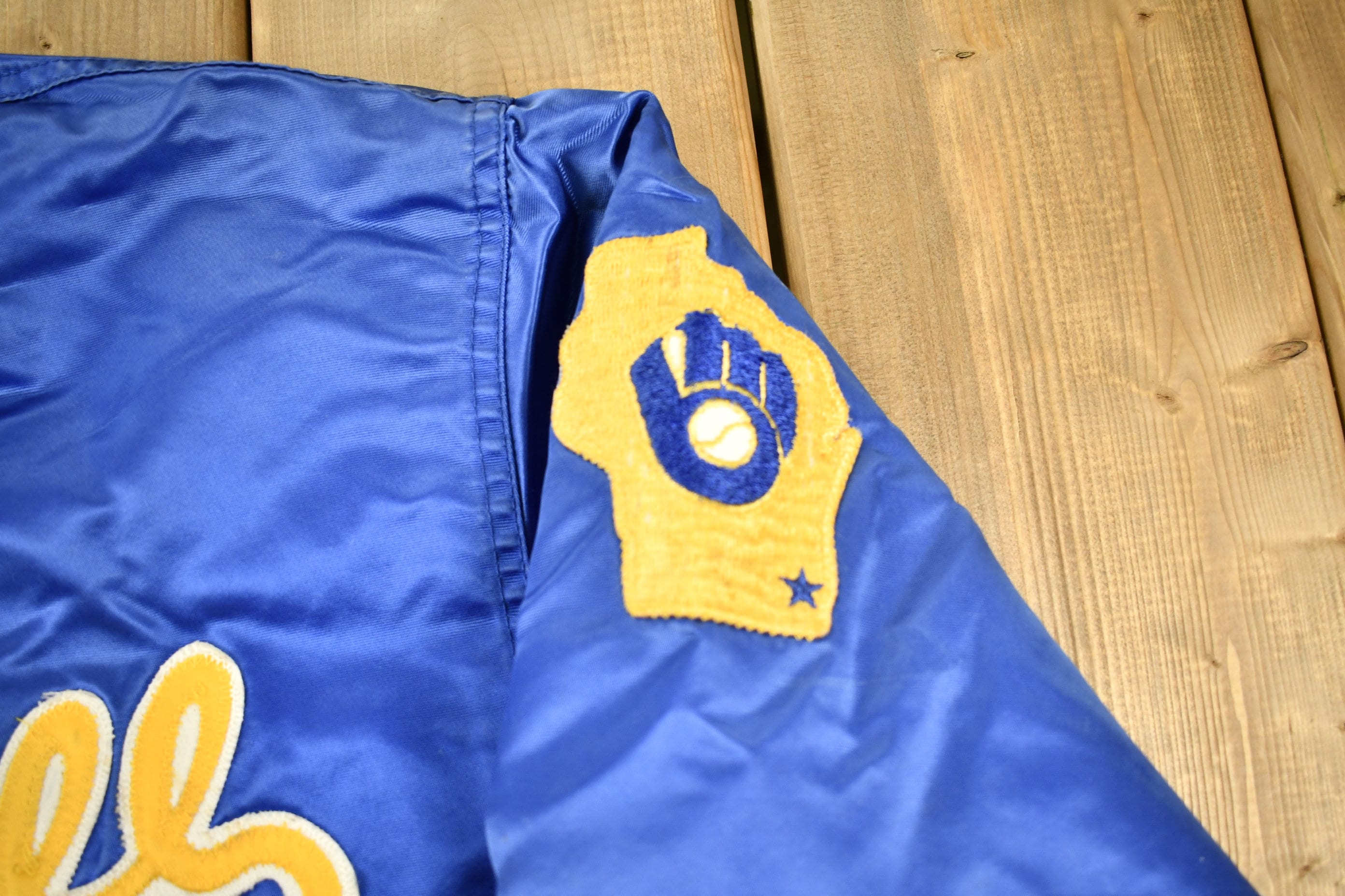 Vintage 1990s Milwaukee Brewers MLB Starter Diamond Collection