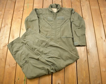 Vintage 1980  Military Flyer Coverall Jumpsuit Size 40R / Vintage Coveralls / Militaria / Distressed Coveralls / Sage Green / CWU-27P