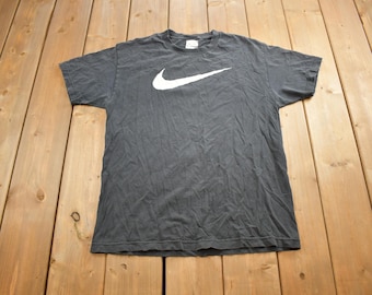 Vintage 2000s Nike Big Swoosh Graphic T-Shirt