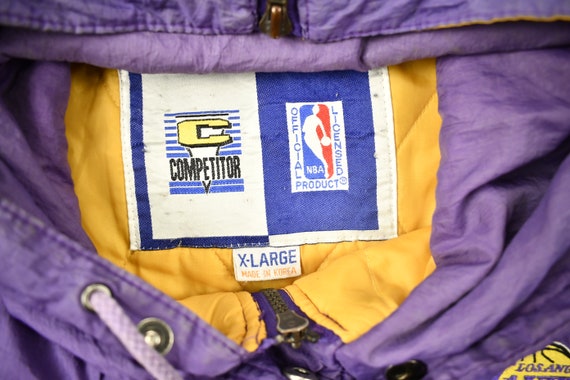 Vintage 1990s Los Angeles Lakers NBA Full Zip Puffer Jacket Vintage 1990s Los Angeles Lakers NBA Full Zip Puffer Jacket