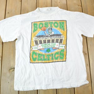 Vintage 1995 Boston Celtics Boston Garden NBA Basketball Graphic T-Shirt / Made In USA / Size XL / Celtics Tee