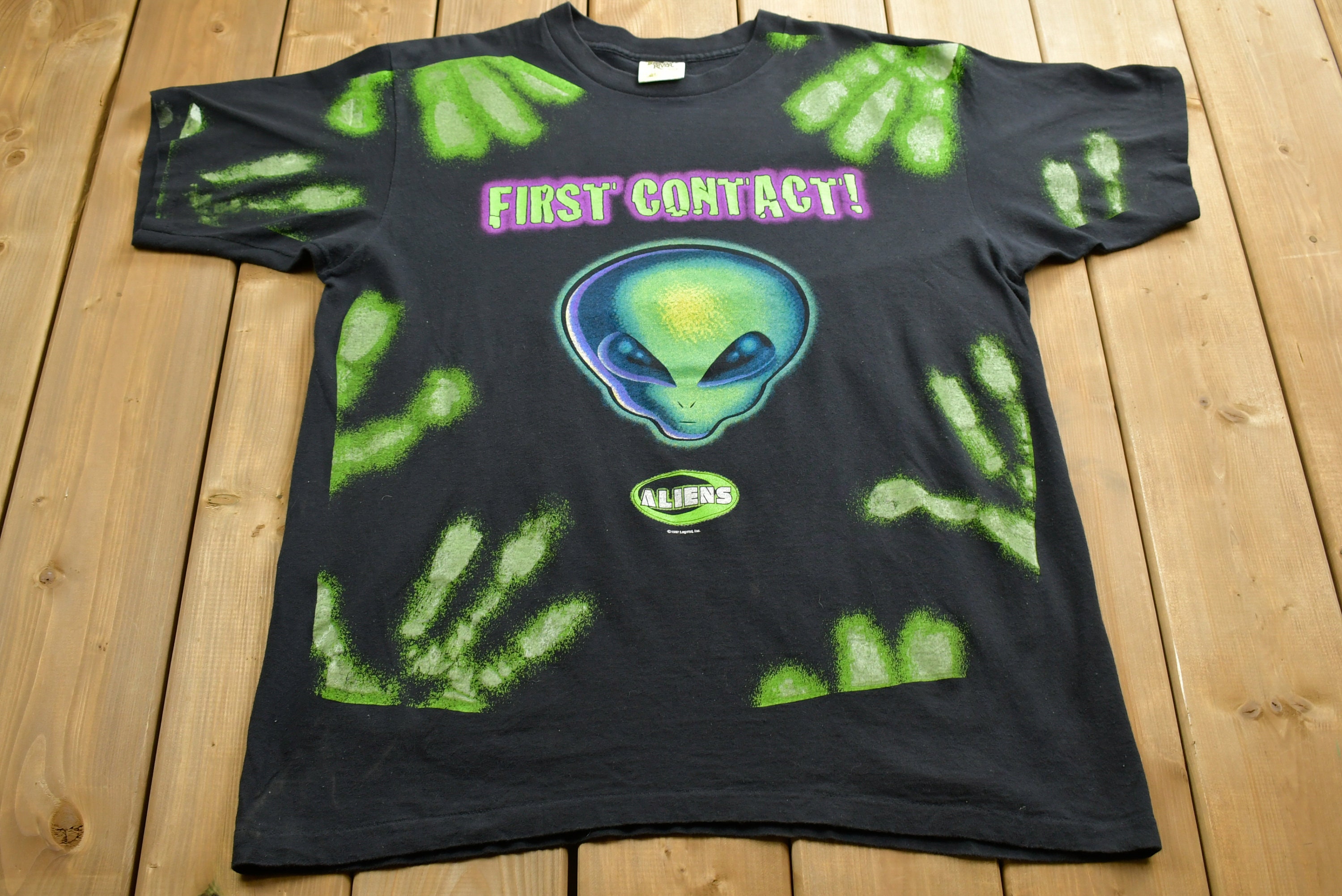 RARE Vintage 1997 Alien First Contact T-shirt / Band Tee / Single 