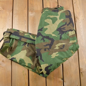 Vintage 2001 US Army Military Camouflage Cargo Pants Size 38 x 30 / Army Pants / Military Pants / Vintage Cargos