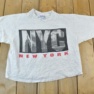 Vintage 1990s NYC Cropped Graphic Print T-Shirt  / Vintage New York Souvenir / Brooklyn Bridge / Empire State / Statue Of Liberty