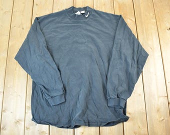 Vintage 1990s Nike Embroidered Mini Swoosh Crewneck Sweatshirt Mens XL / Made In USA / 90s Nike / 90s Crewneck / Streetwear