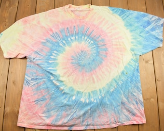 Vintage 1990s Tie Dye All Over T Shirt / Vintage T Shirt / Streetwear / Graphic Tee