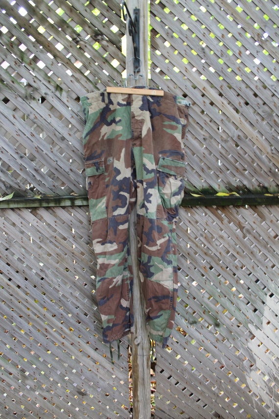 Vintage Camo / Military Pants / Cargo Style Trouse