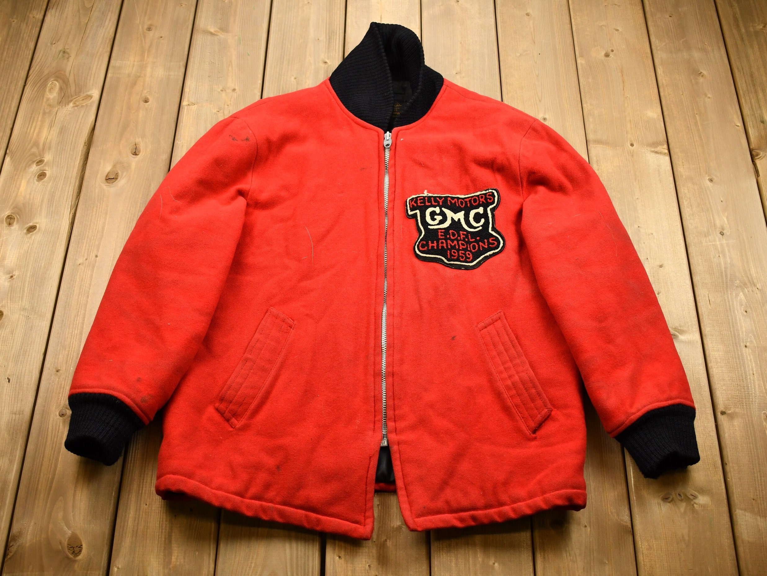 Vintage John Deere Snowmobiles Colorblock Raglan Jersey Vintage John Deere Snowmobiles Colorblock Raglan Jersey