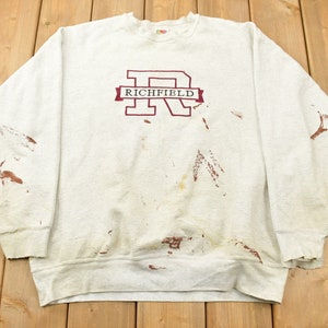 Vintage 1990s Thrashed Richfield University Collegiate Crewneck / Embroidered / NCAA Sweatshirt / Sportswear / Americana / Distressed