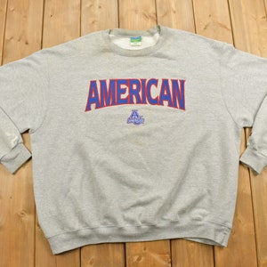Vintage 1990s American Champion Reverse Weave Sweatshirt / Vintage Champion / Streetwear / Athleisure / Sportswear / Embroidered