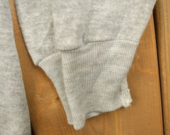 Vintage 1960s Blank Grey Raglan Sweatshirt / 60s Crewneck
