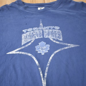 Vintage 1990s Toronto Maple Leafs NHL Hockey Starter Graphic T-Shirt Made In USA