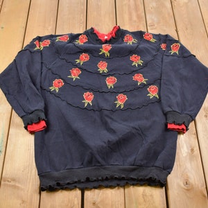 Vintage 1990s Thornton Walker Floral Crewneck Sweatshirt / 90s Crewneck / Women&#39;s Vintage / Athleisure / Roses / Vintage Fashion
