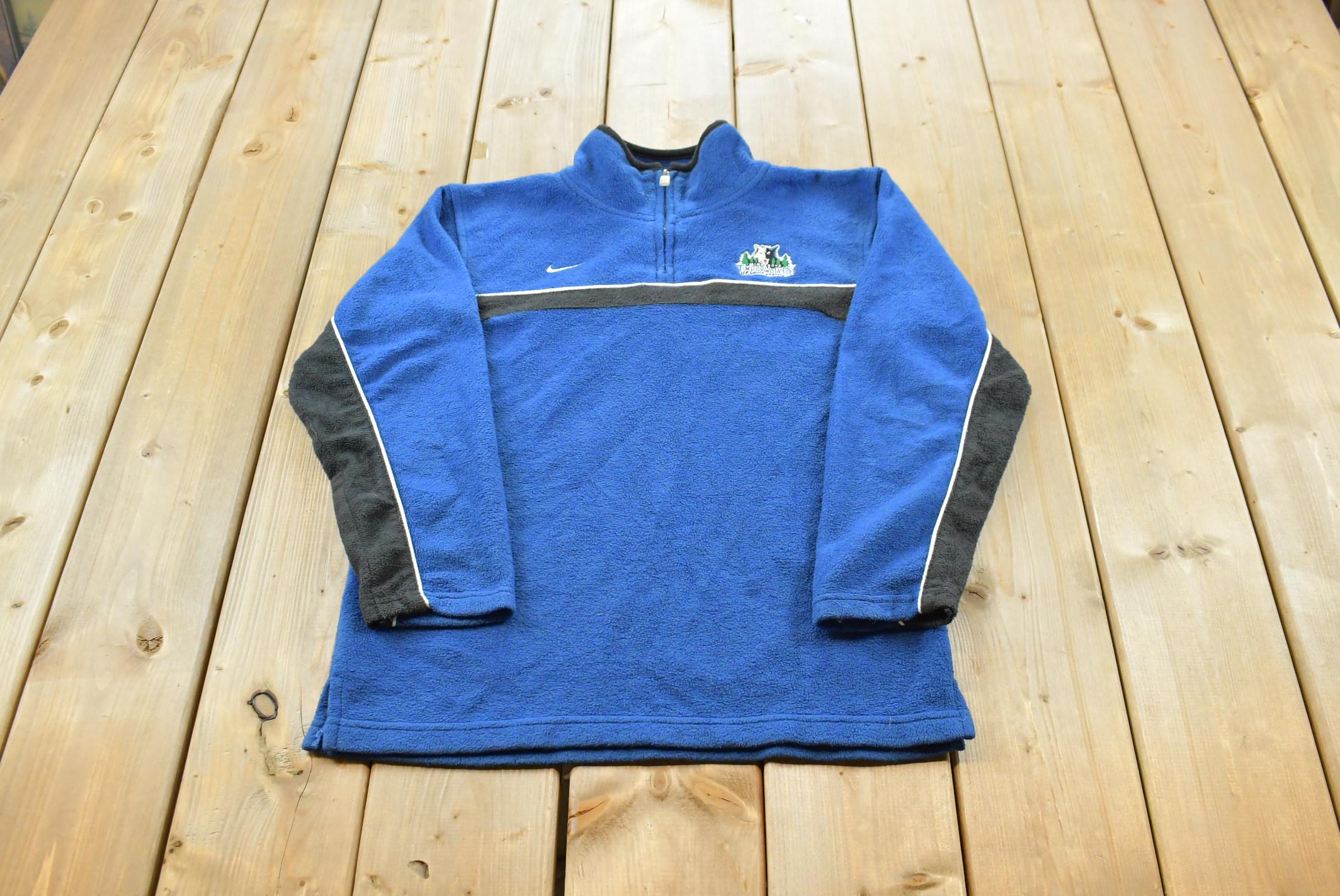 Vintage 1990s Nike Team Minnesota Timberwolves NBA Fleece Crewneck Sweatshirt Youth L / Embroidered / 90s Basketball / Sportswear