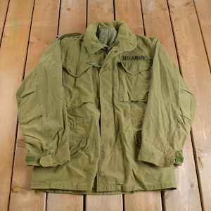 1990s Vintage Military OG-107 Cold Weather Field Coat  / Button Up Jacket / US Army Green / Vintage Army / Streetwear Fashion / Army Jacket