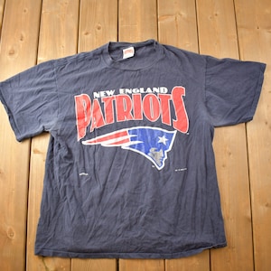 Vintage 1994s New England Patriots NFL Grafik T-Shirt / Made In USA / Football / NFL / 90s Streetwear / Sportswear / Vintage Sports