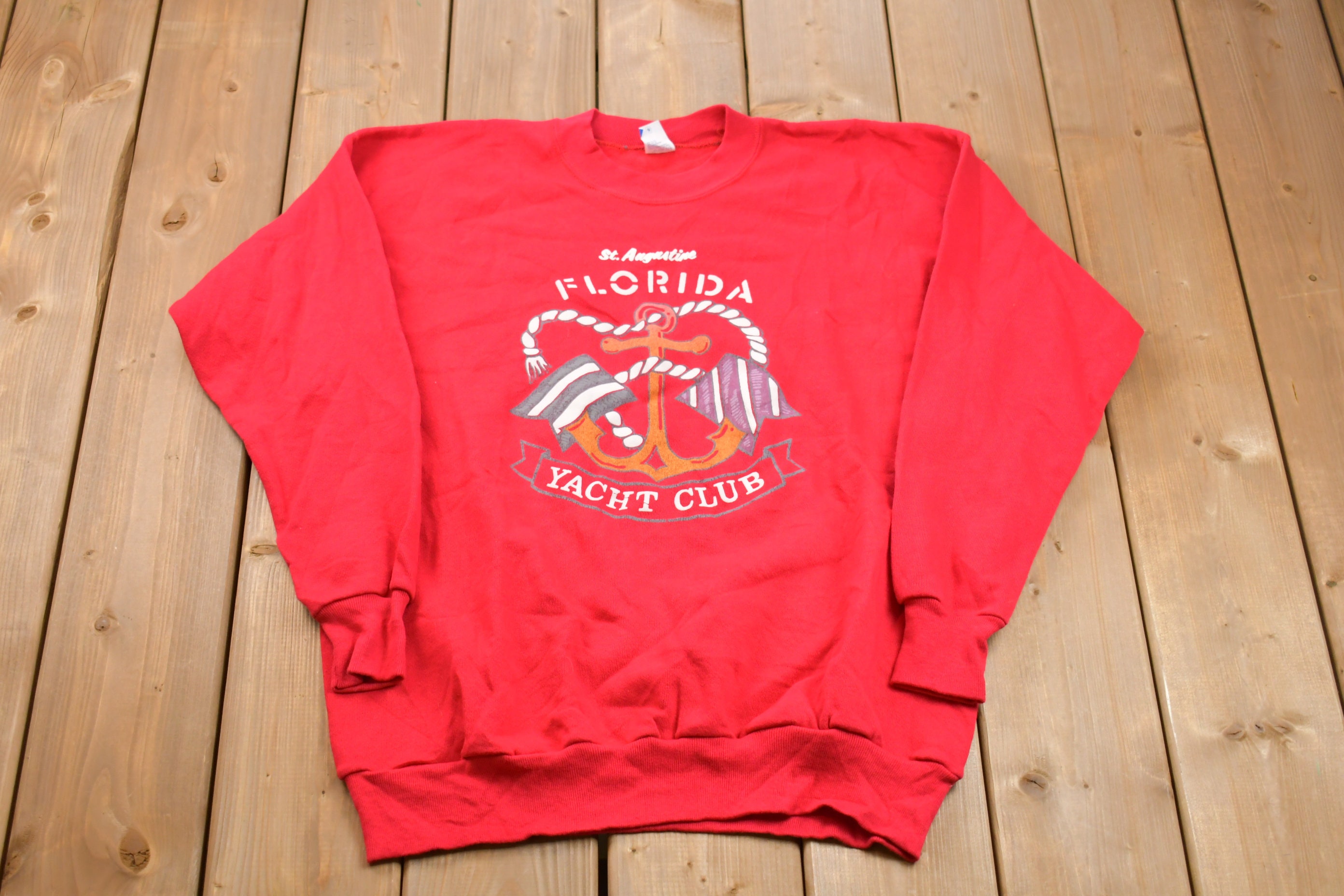 Classic Yacht Club Crewneck – Gillson Beach