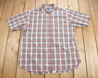 Vintage 1980s Country Traditional's By Pendleton Plaid Button Up Shirt / Outdoorsman / Made In USA / Short Sleeve