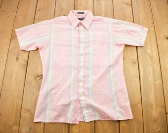 Vintage 1990s Van Heusen Sportswear Short Sleeve Pink Button Up Shirt / 1990s Button Up / Vintage Flannel / Basic Button Up