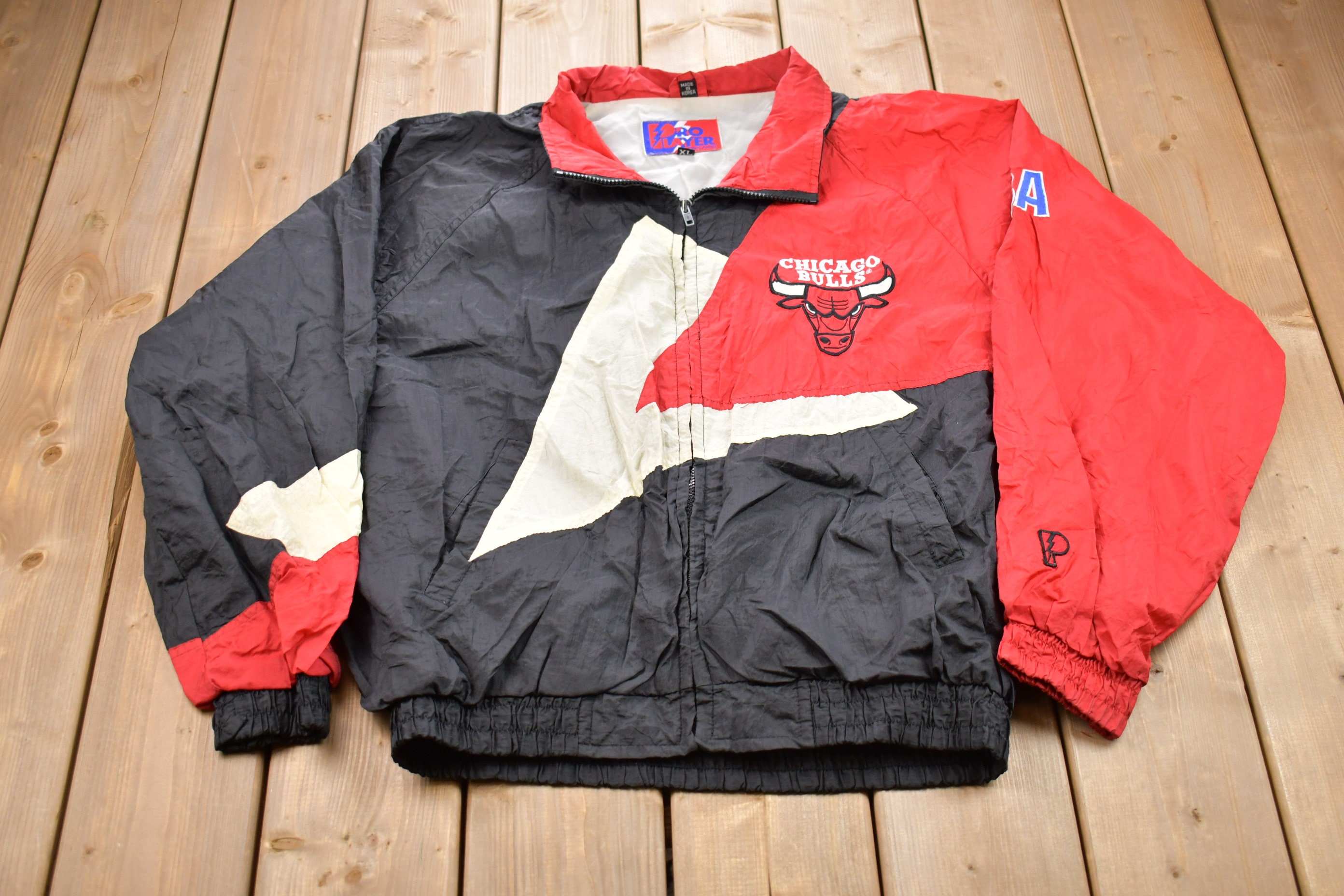 Vintage Pro Player Chicago Bulls Coat Jacket XL Black Red White